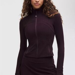 NWT lululemon Define Cropped Jacket Nulu black plum size 2